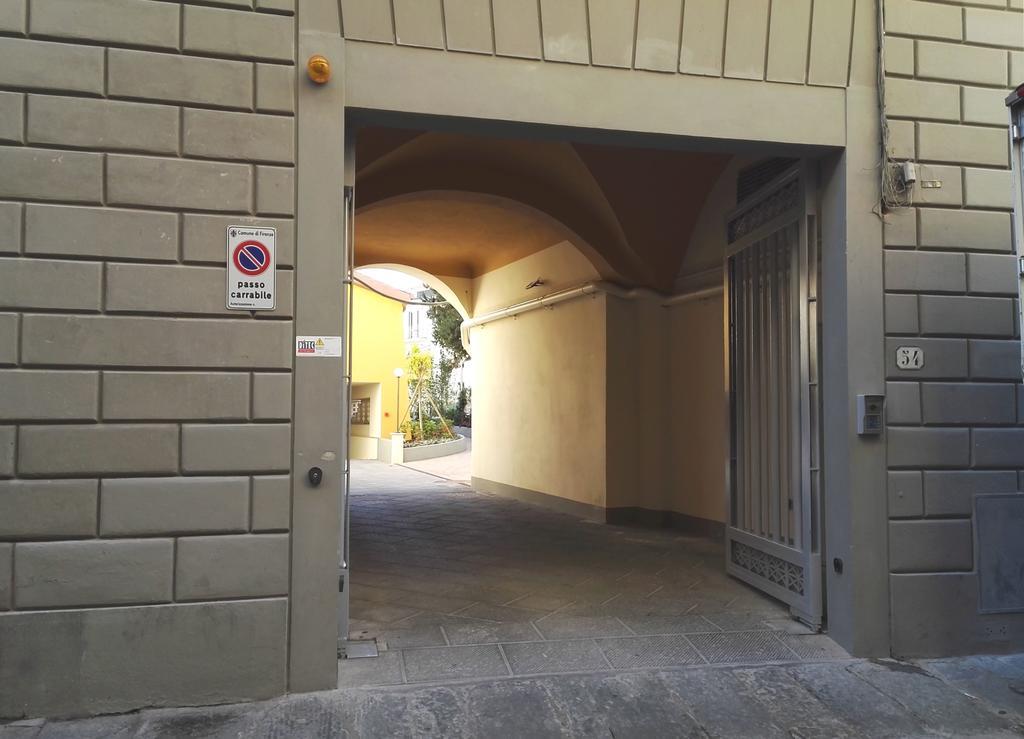 Roommo Santa Maria Novella Florenz Exterior foto